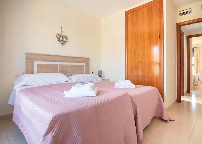 Cuellar 3 - Plusholidays * Κάλπε